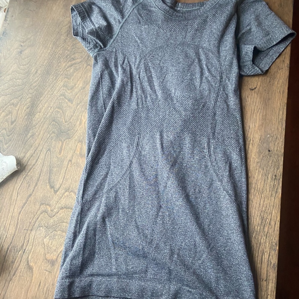 Gray swiftly tech shirt